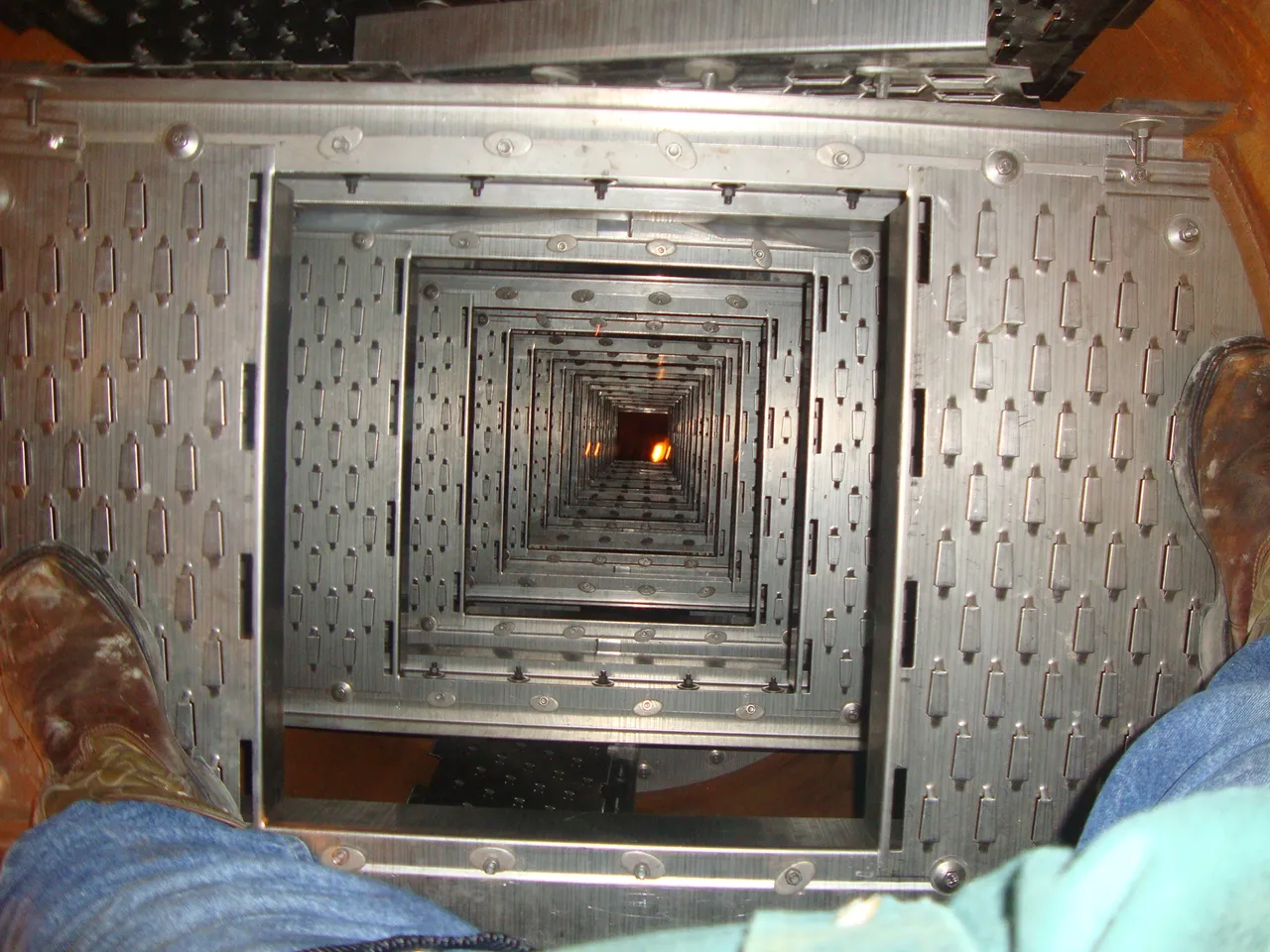 Process Column Tray Installations- Procedures and Best Practices